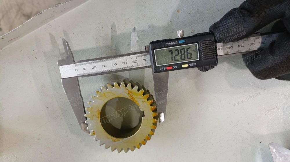 Шестерня коленвала YM129900-21220